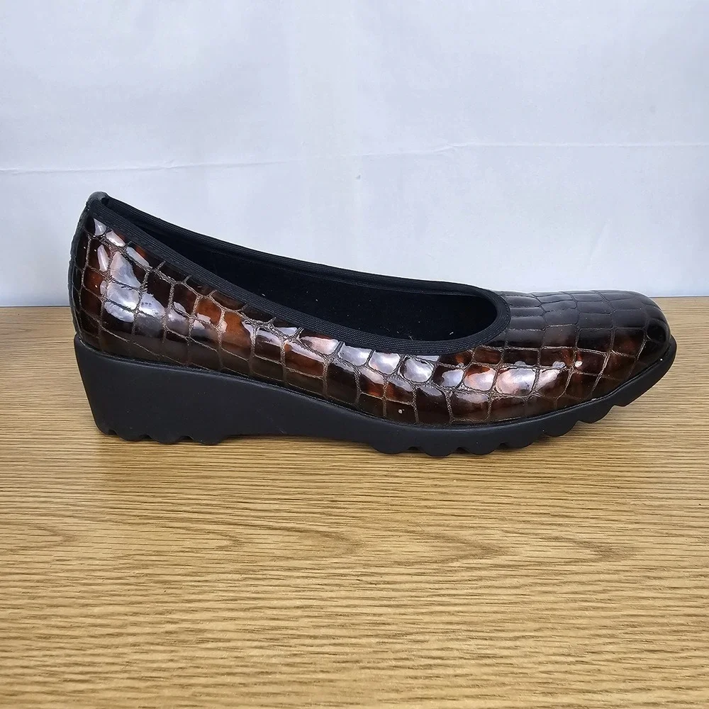 Josef Seibel Brown Bronze Croc Embossed Leather Comfort Loafer EU 39H /US 8-8.5W - Picture 9 of 13